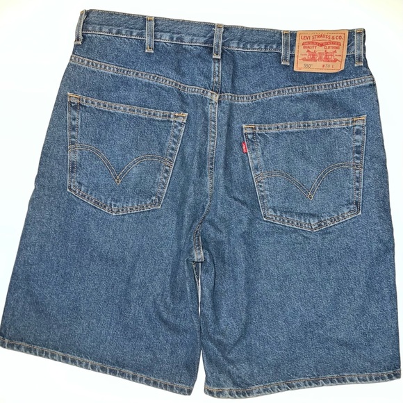 Levis 550 Mens Size 38 Stone Wash Relaxed Fit Casual Denim Jean Shorts - Picture 2 of 3